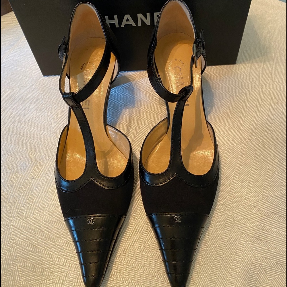 Chanel sling back classic heel